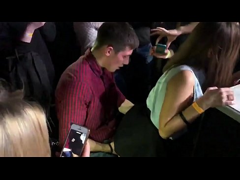 ❤️ sex tūturu i roto i te nightclub Russian. 18-tau-tawhito Russian kotiro i roto i te nono me te tara fucked i roto i te nightclub ️ Sex ataata i a matou mi.tubesexer-com.ru ❌